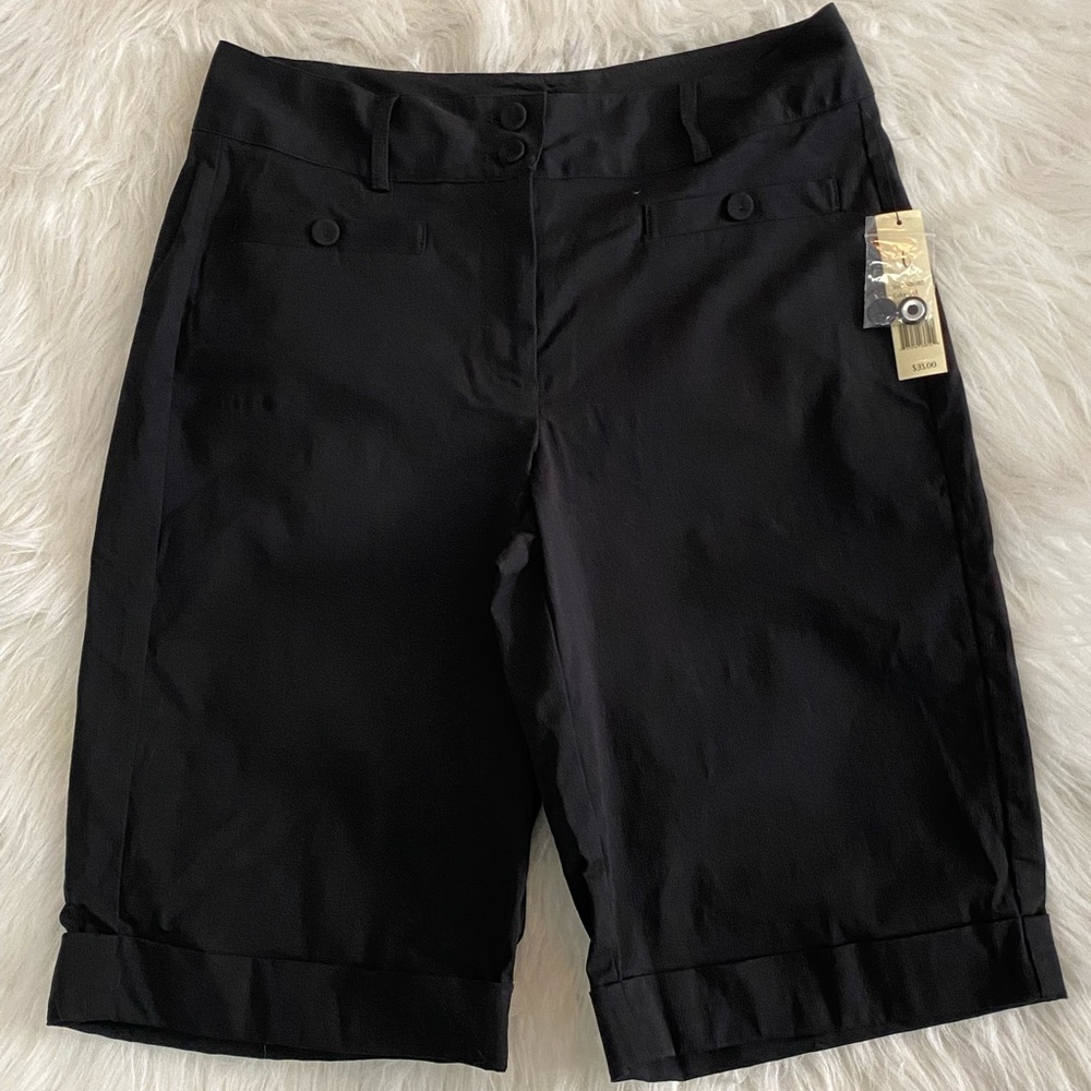 Women’s Nic+Zoe Shorts Black Bermuda
